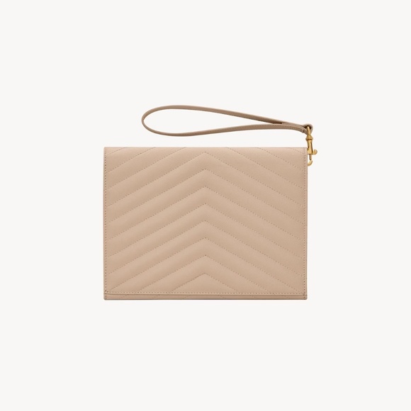 YSL CASSANDRE MATELASSÉ FLAP POUCH IN GRAIN DE POUDRE LEATHER - Picture 2 of 10